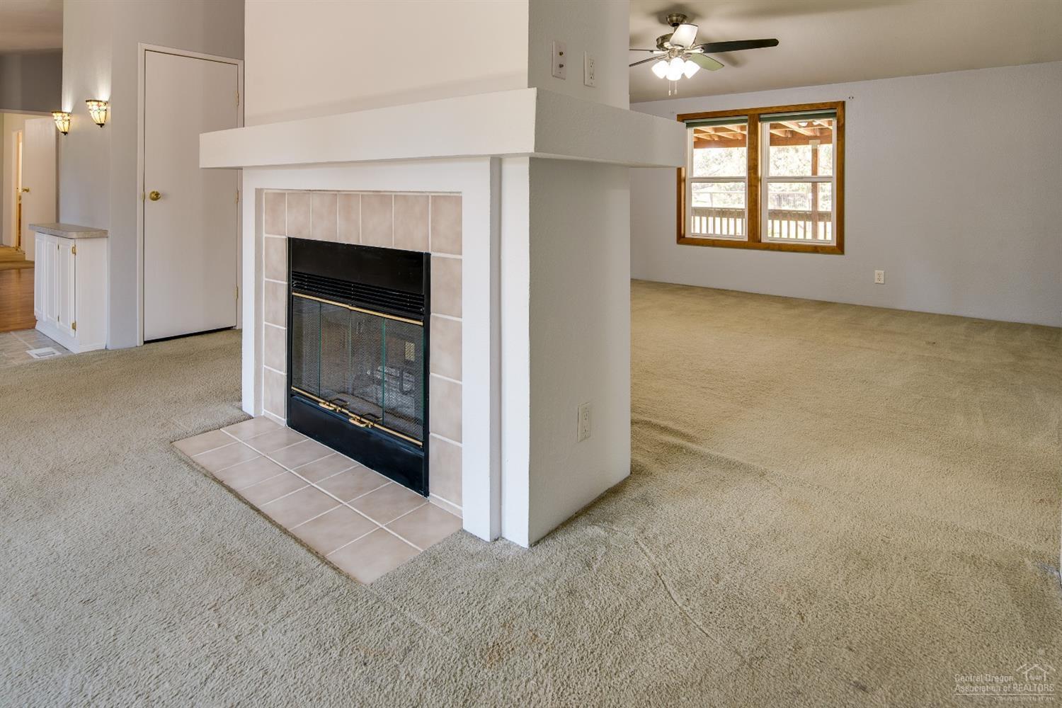 9566 Southwest Meadow Road Terrebonne, OR 97760 - Photo 4 of 25 Gallery Image 4