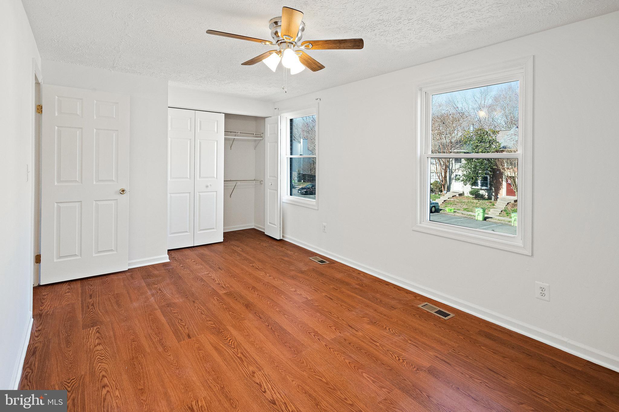 3603 Wharf Lane Triangle, VA 22172 - Photo 28 of 38