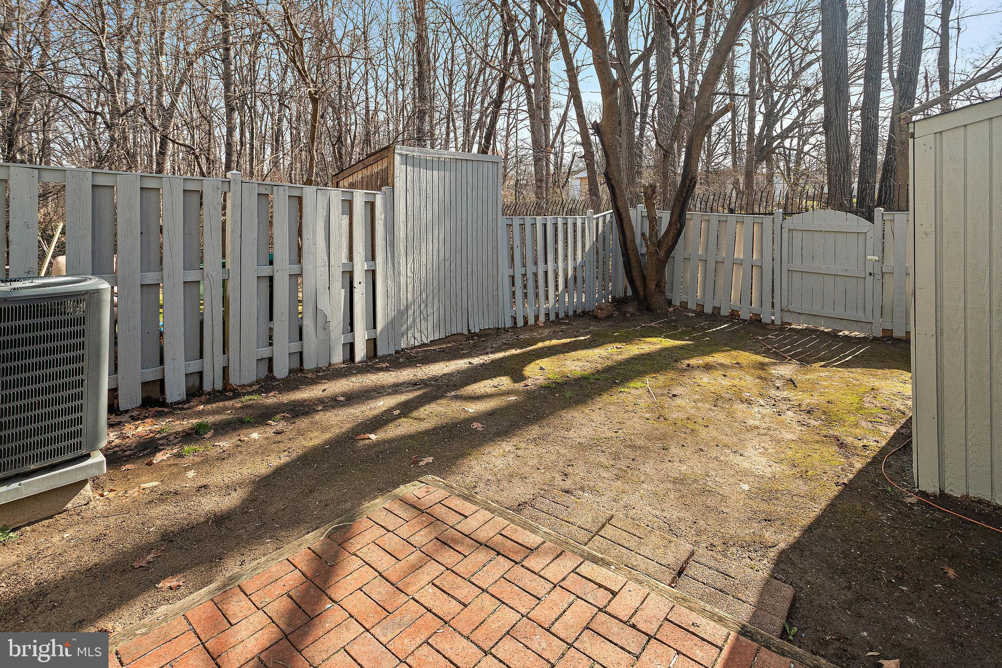 3603 Wharf Lane Triangle, VA 22172 - Photo 32 of 38