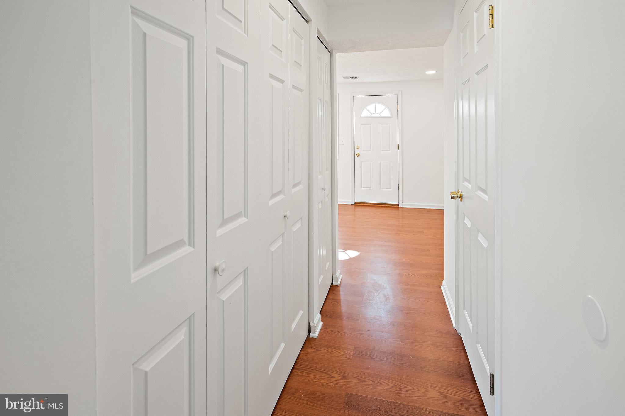 3603 Wharf Lane Triangle, VA 22172 - Photo 7 of 38