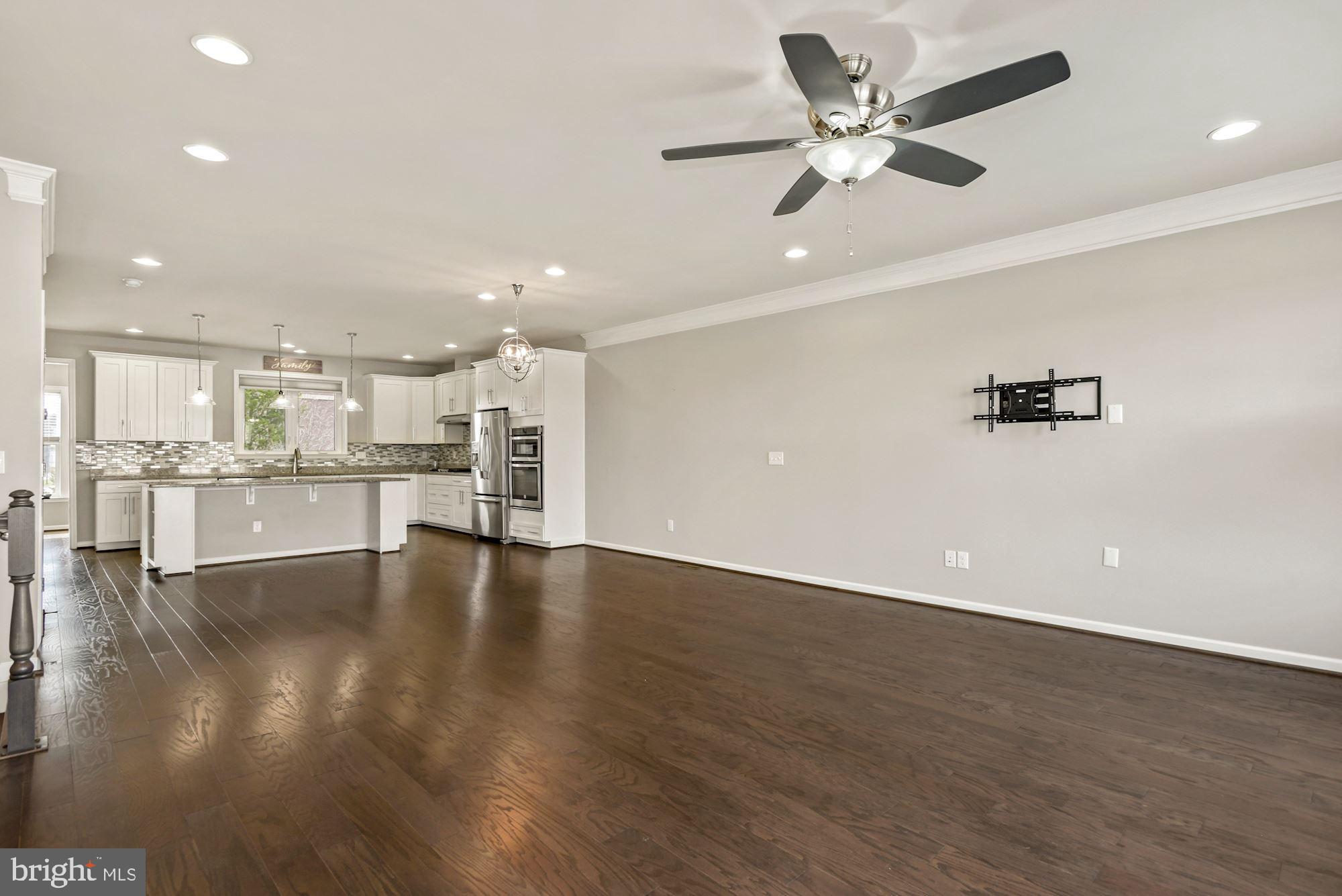 45025 Graduate Terrace Ashburn, VA 20147 - Photo 7 of 35