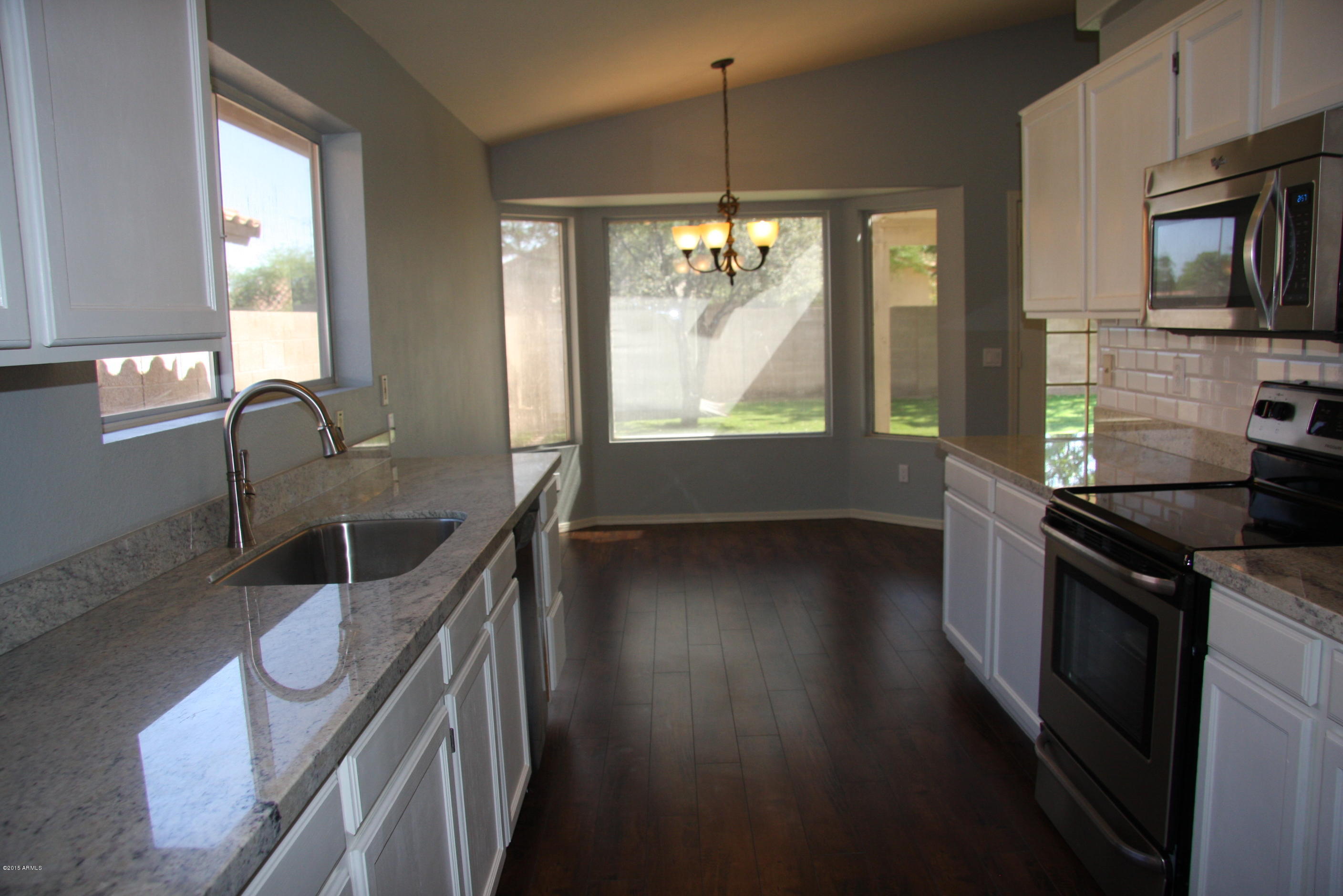 591 West Tumbleweed Road Gilbert, AZ 85233 - Photo 3 of 17 IMG_0389