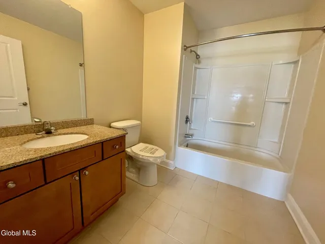 $2,007 | 60 Weibel Avenue, Unit 3HP312, Saratoga Springs, NY 12866