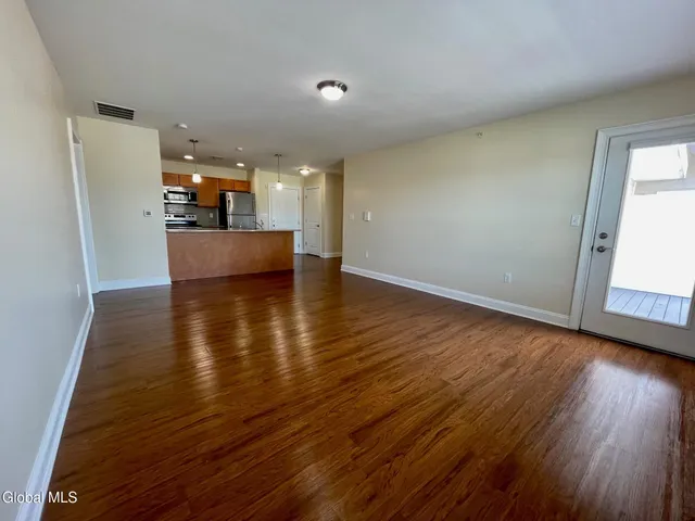 $2,007 | 60 Weibel Avenue, Unit 3HP312, Saratoga Springs, NY 12866