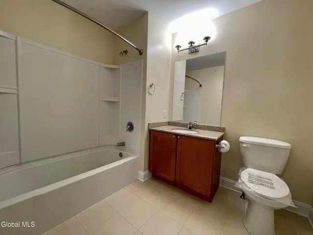 $2,007 | 60 Weibel Avenue, Unit 3HP312, Saratoga Springs, NY 12866