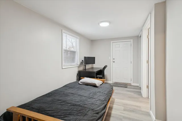 $270,000 | 1360 Decker Road, Walled Lake, MI 48390