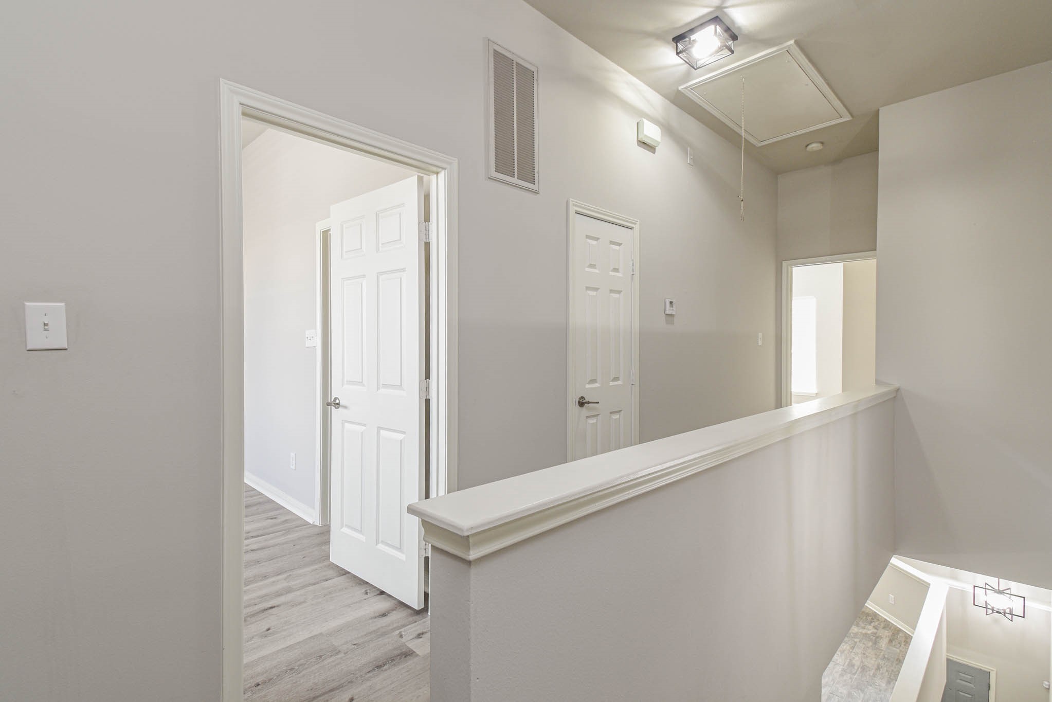 1729 Tuam Street Houston, TX 77004 - Photo 10 of 23 a view of an empty room