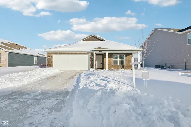 $329,900 | 24453 Kercheval Street, Sheridan, IN 46069