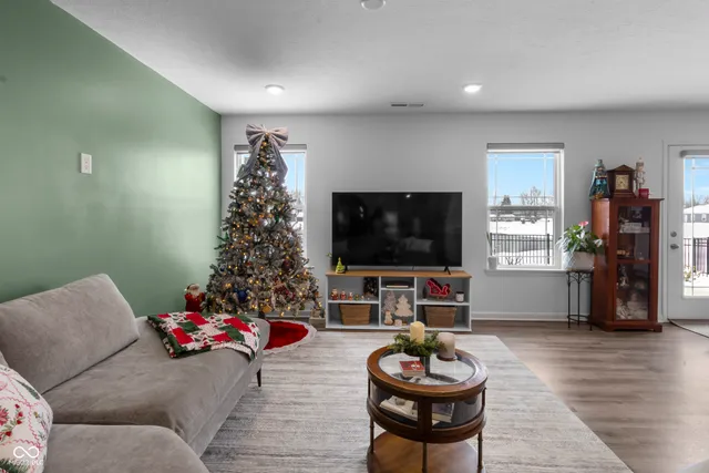 $329,900 | 24453 Kercheval Street, Sheridan, IN 46069