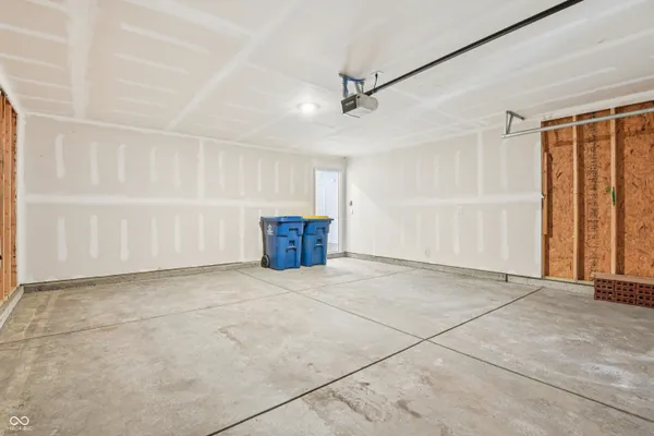 $319,900 | 24453 Kercheval Street, Sheridan, IN 46069