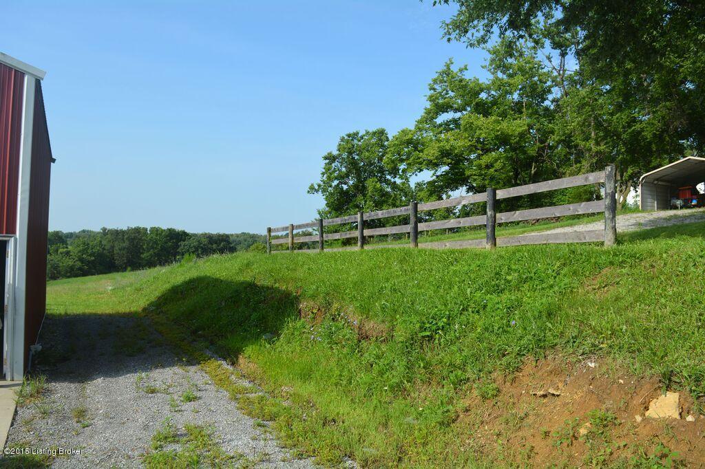 4405 Aiken Road Simpsonville, KY 40067 - Photo 5 of 20 7