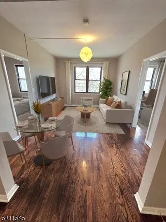 $2,050 | 579 Belleville Avenue, Unit 8, Belleville, NJ 07109