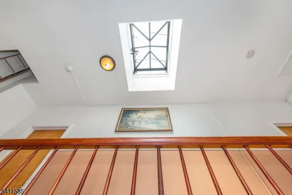 $2,050 | 579 Belleville Avenue, Unit 8, Belleville, NJ 07109