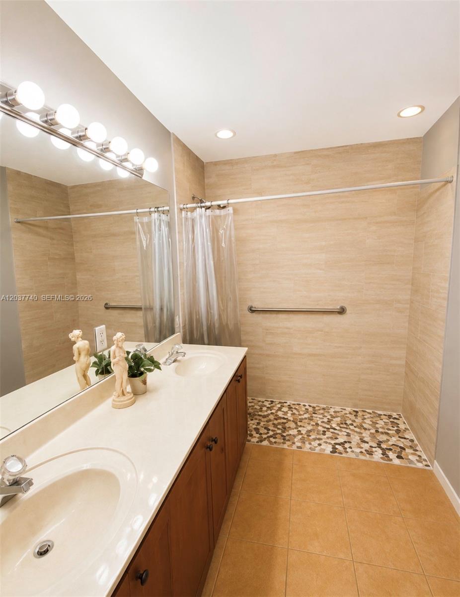 16355 Southwest 46th Terrace, Unit 16355 Miami, FL 33185 - Photo 5 of 17