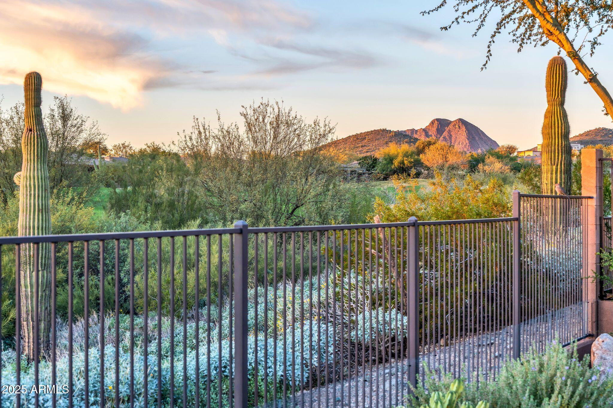 41822 North Crooked Stick Road Anthem, AZ 85086 - Photo 34 of 90 41822 N Crooked Stick Rd-34