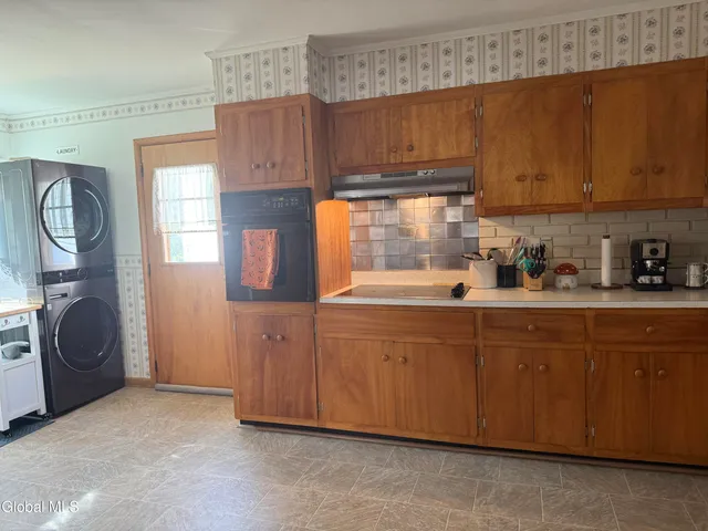 $208,000 | 3 Broadview Terrace, Granville, NY 12832