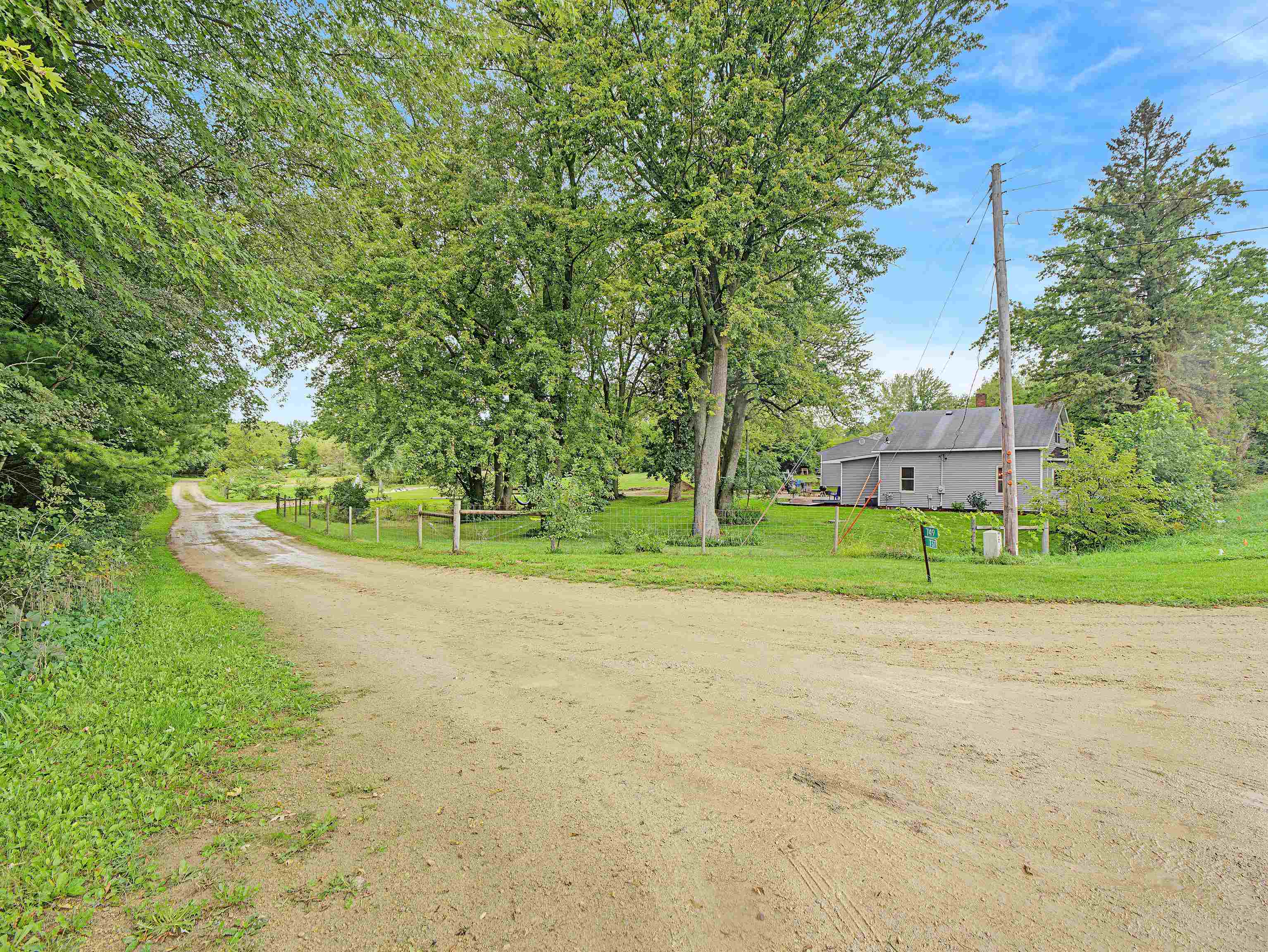 749 County Road Oregon, WI 53575 - Photo 37 of 44 Gallery Image 37