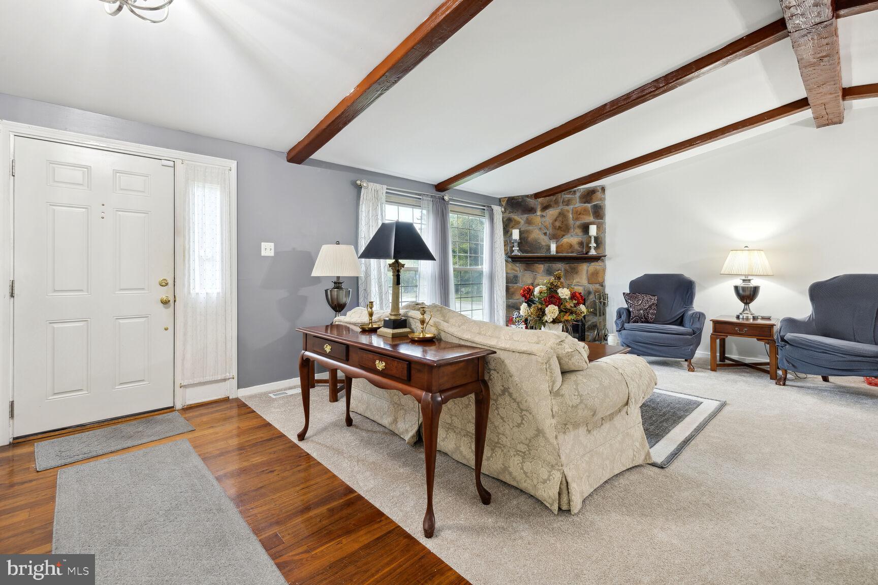 6375 Scarlet Petal Columbia, MD 21045 - Photo 3 of 25 Living Room