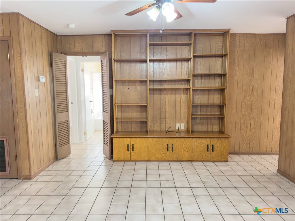 604 Cannon Road Victoria, TX 77904 - Photo 12 of 37