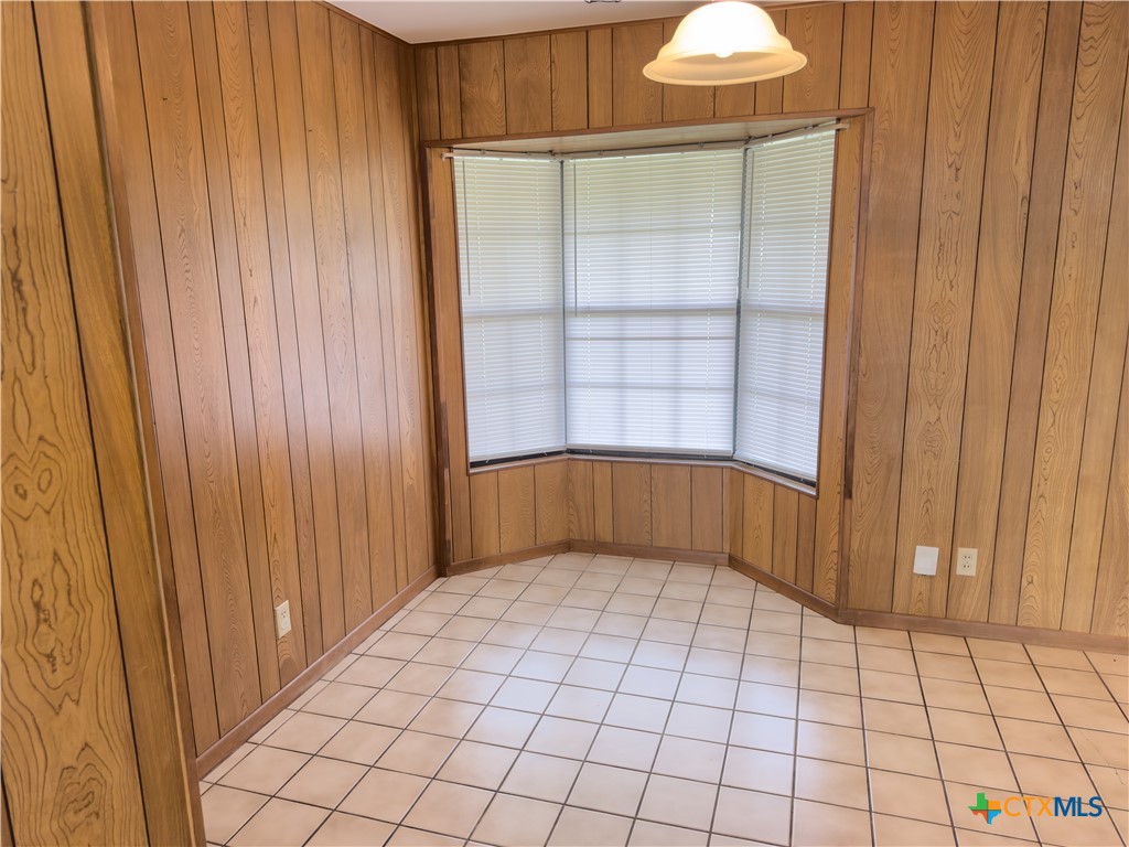 604 Cannon Road Victoria, TX 77904 - Photo 14 of 37