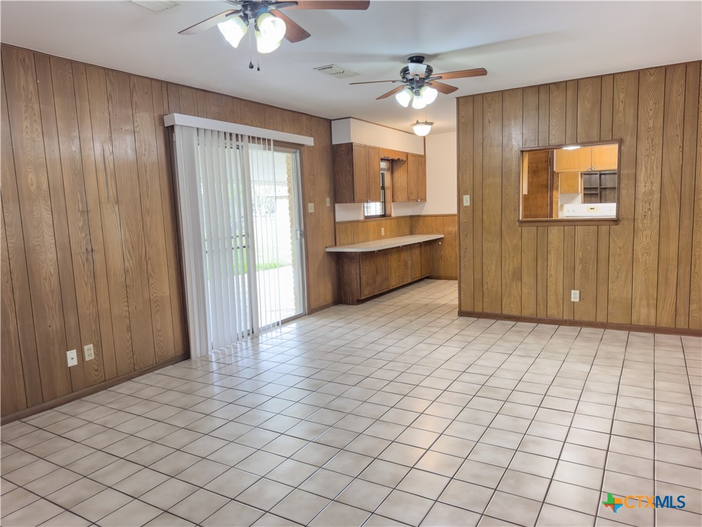 604 Cannon Road Victoria, TX 77904 - Photo 15 of 37