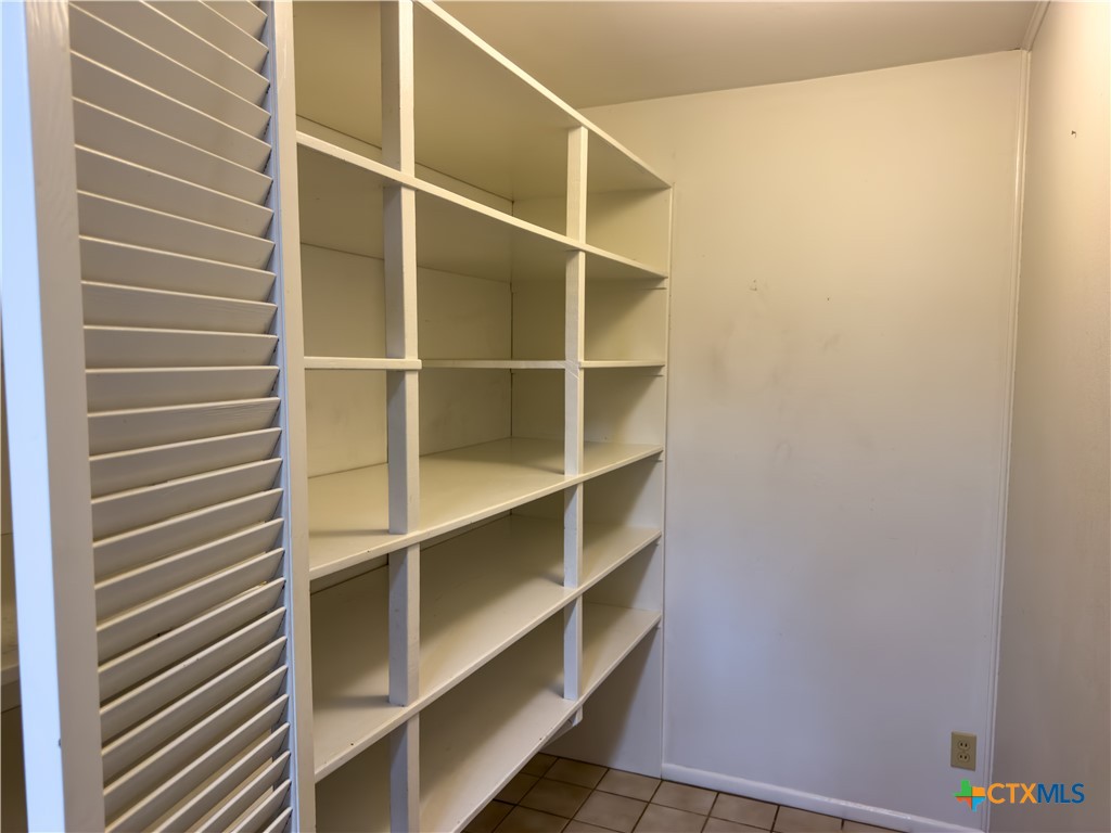 604 Cannon Road Victoria, TX 77904 - Photo 19 of 37