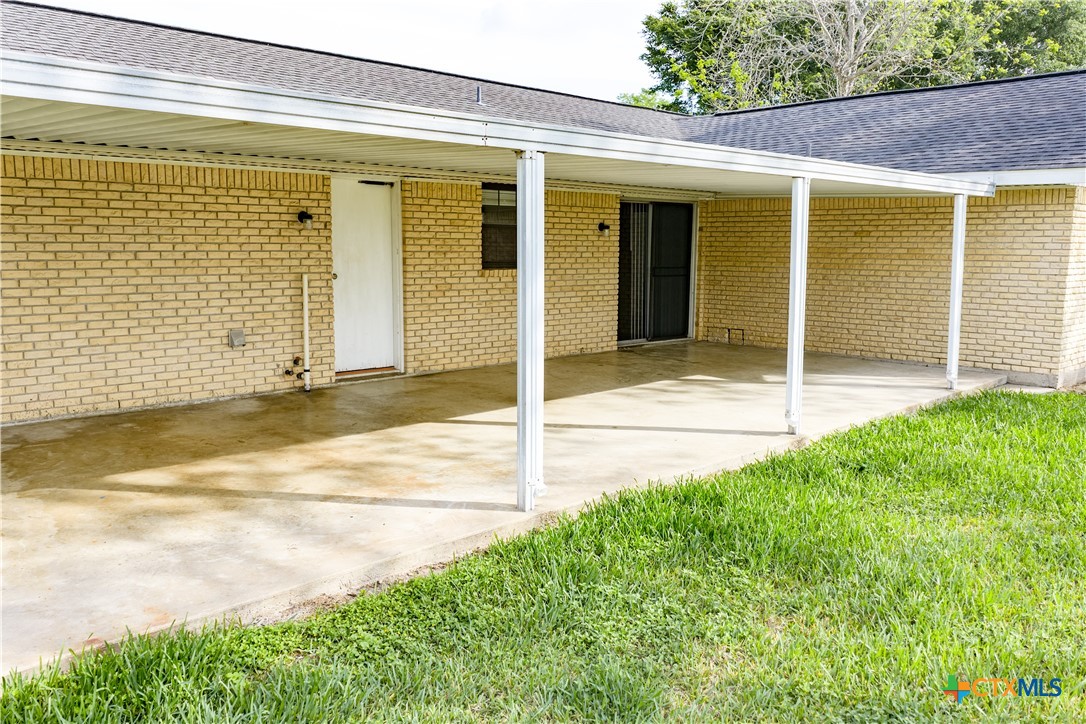 604 Cannon Road Victoria, TX 77904 - Photo 32 of 37