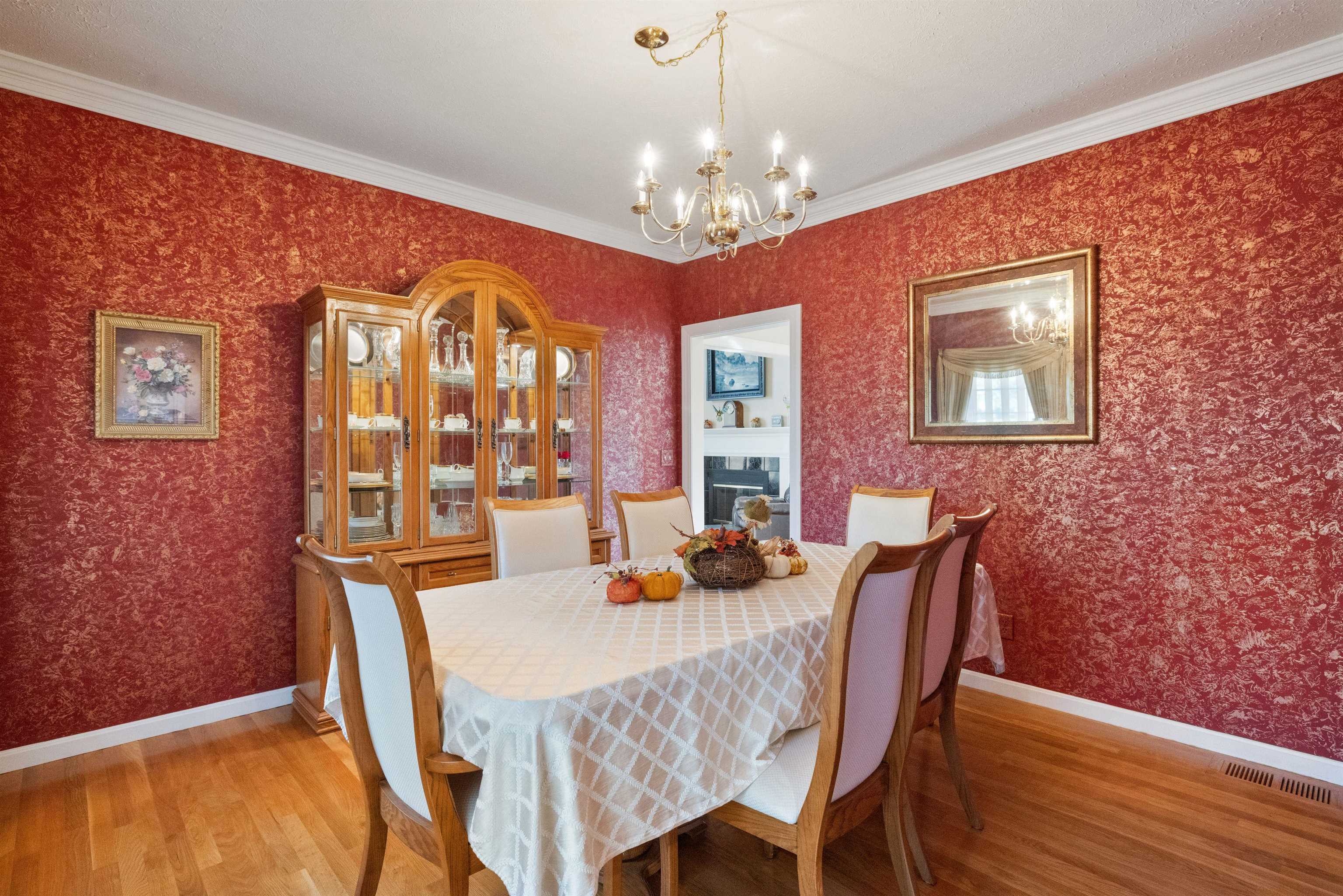 20 Summit Road Bedford, NH 03110 - Photo 11 of 45 Gallery Image 11