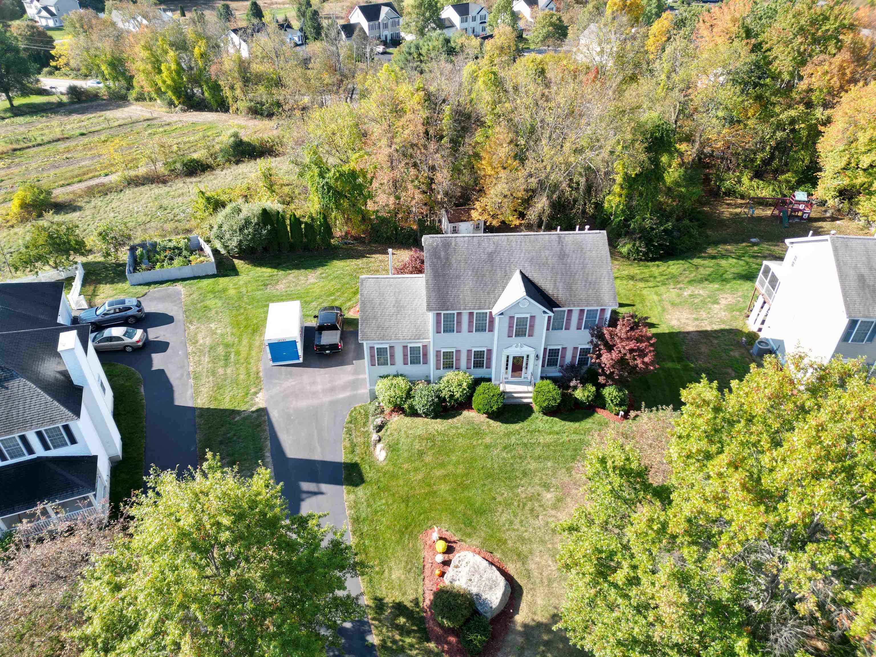 20 Summit Road Bedford, NH 03110 - Photo 2 of 45 Gallery Image 2