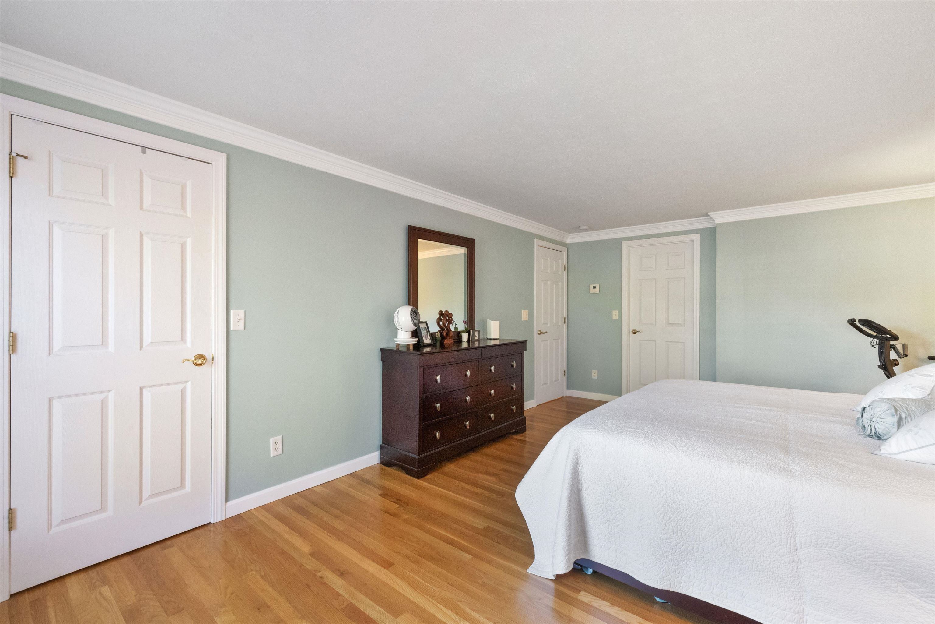 20 Summit Road Bedford, NH 03110 - Photo 25 of 45 Gallery Image 25
