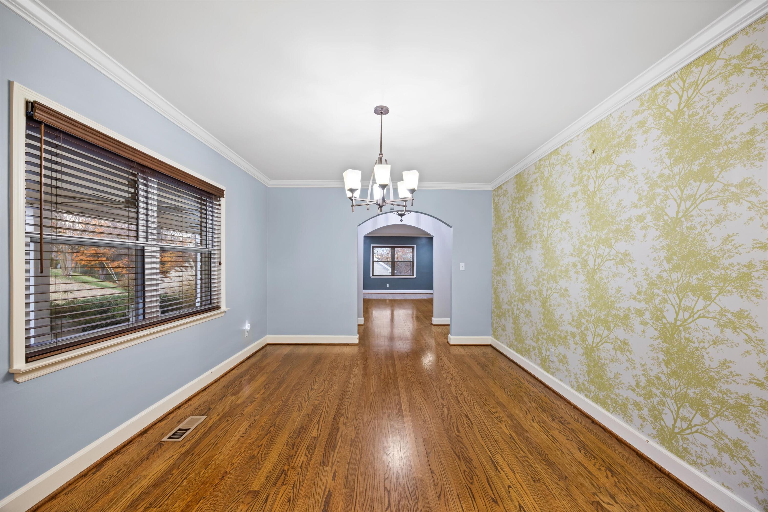 701 South Crest Road Chattanooga, TN 37404 - Photo 14 of 61 07-090A7032