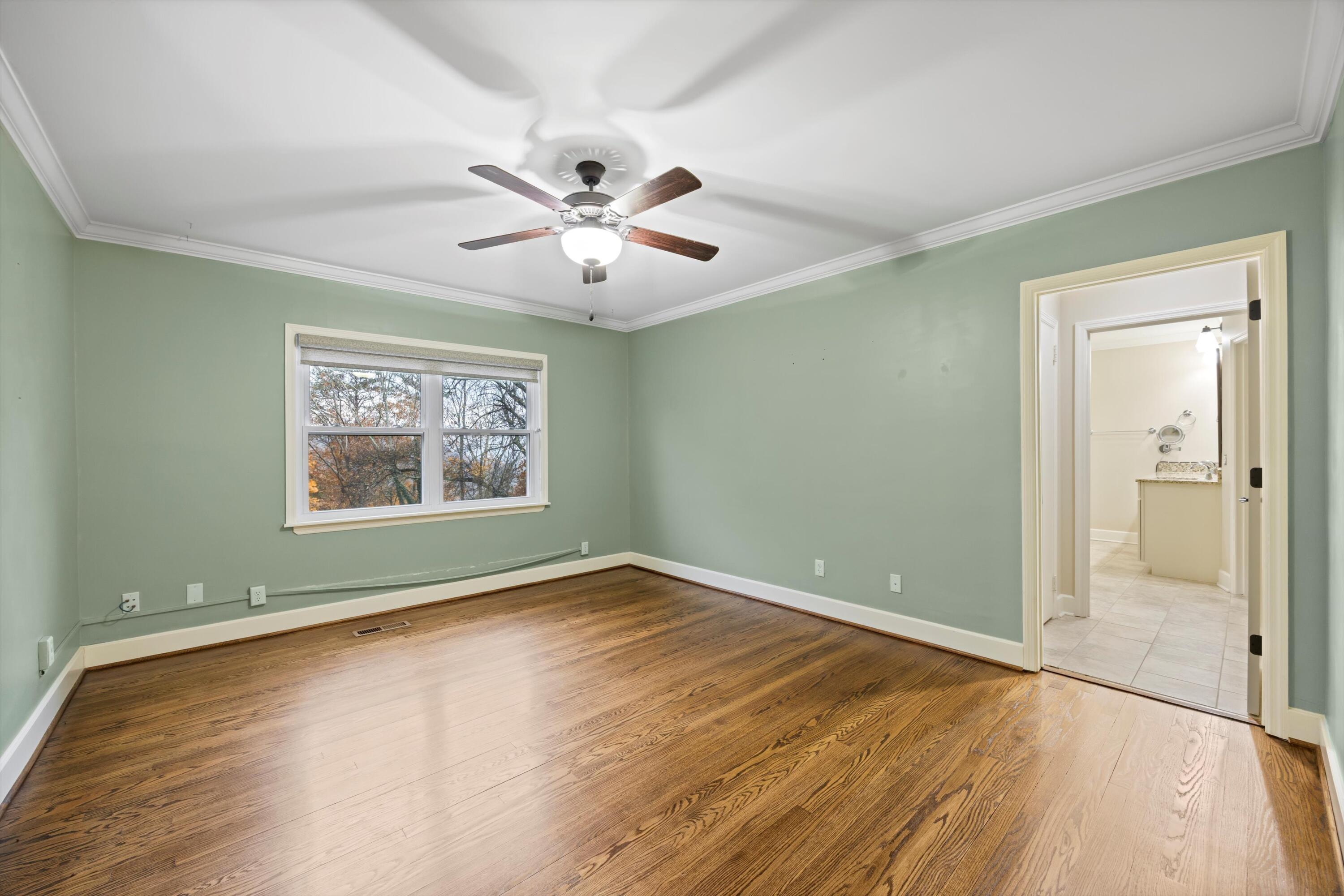 701 South Crest Road Chattanooga, TN 37404 - Photo 19 of 61 12-090A7057