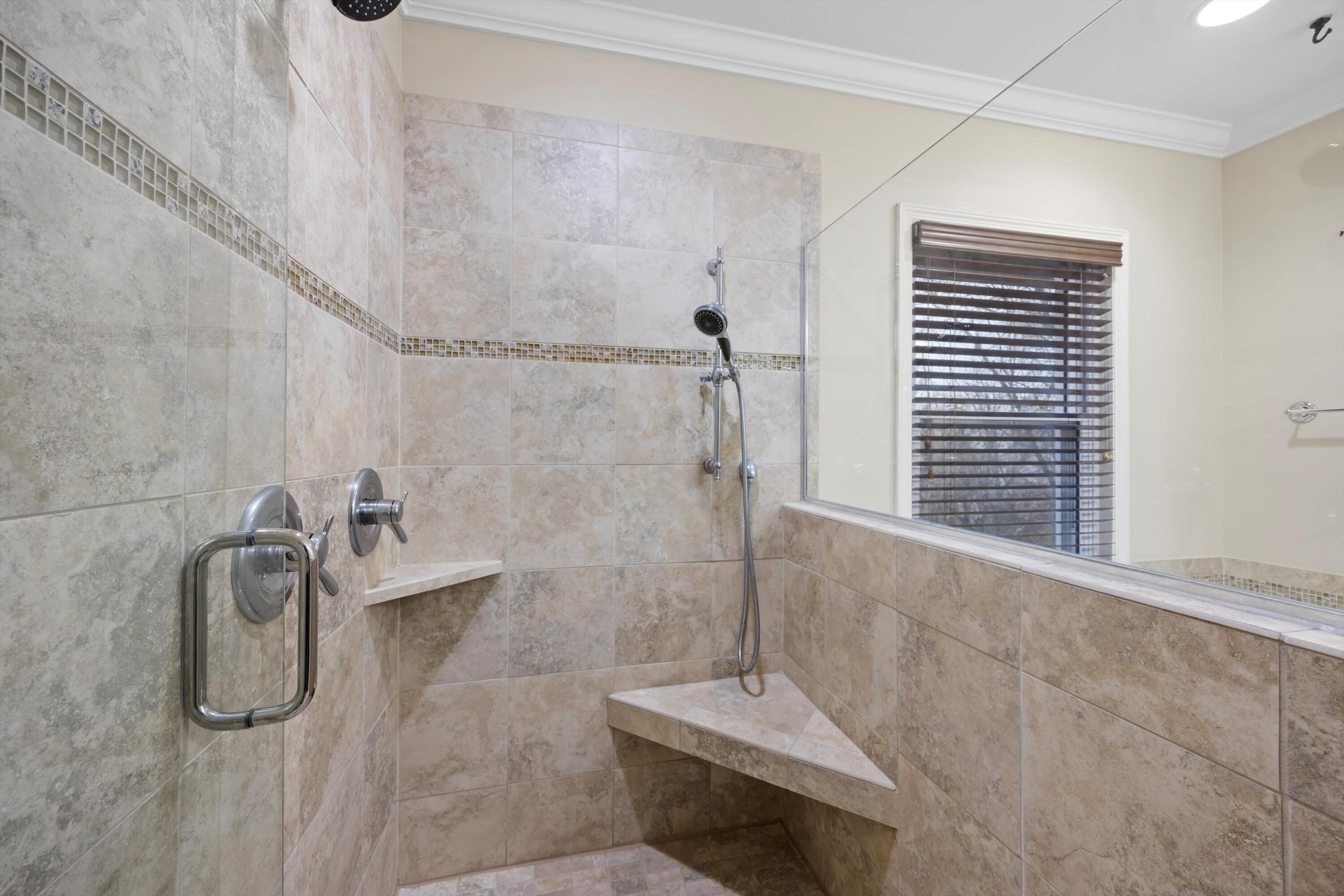 701 South Crest Road Chattanooga, TN 37404 - Photo 23 of 61 16-090A7072