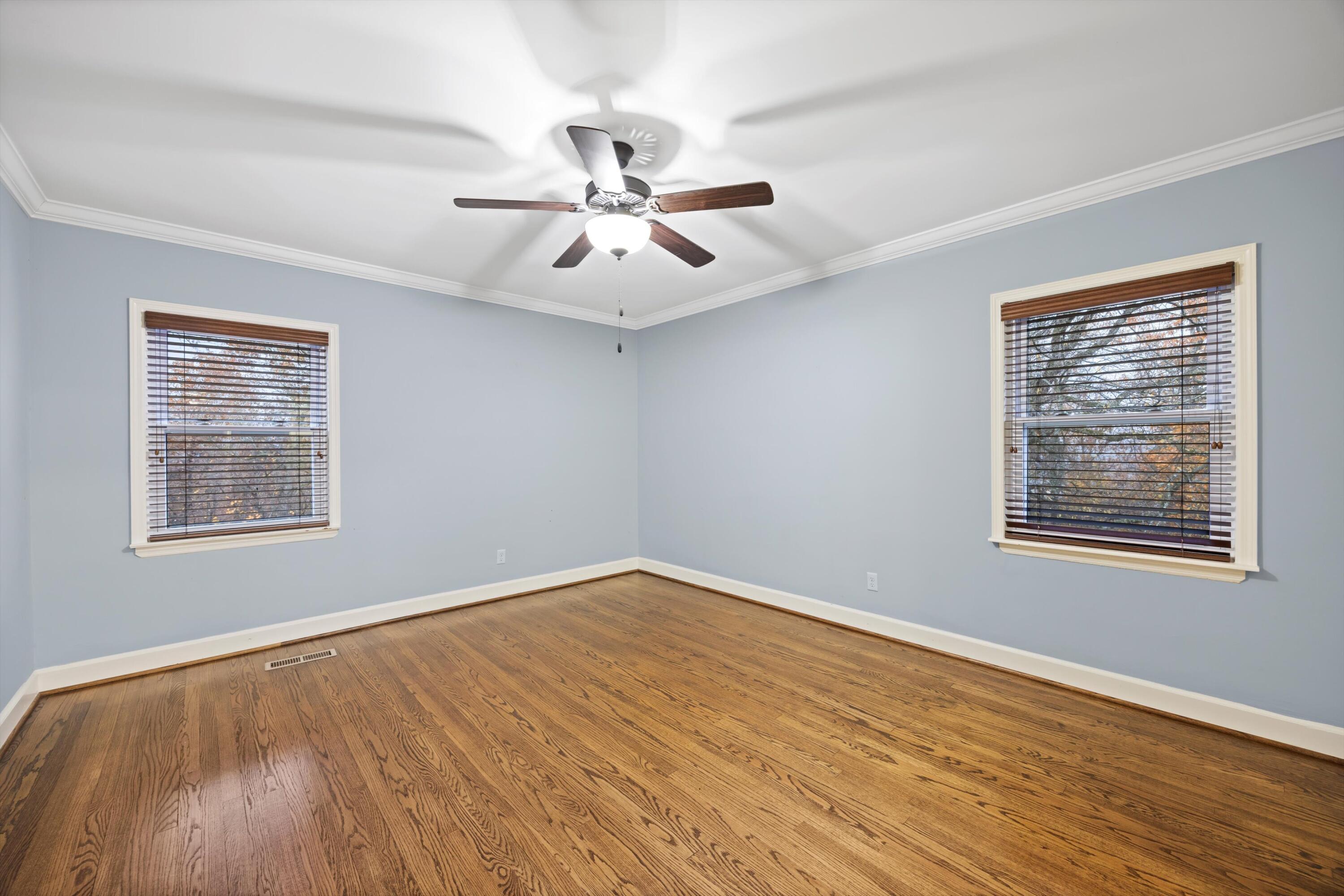 701 South Crest Road Chattanooga, TN 37404 - Photo 25 of 61 18-090A7082