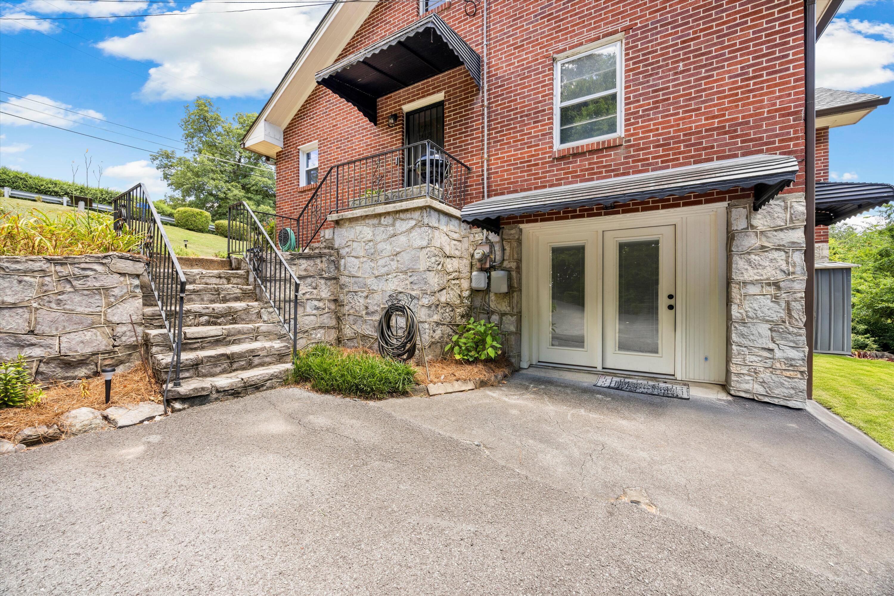 701 South Crest Road Chattanooga, TN 37404 - Photo 45 of 61 15-090A6418