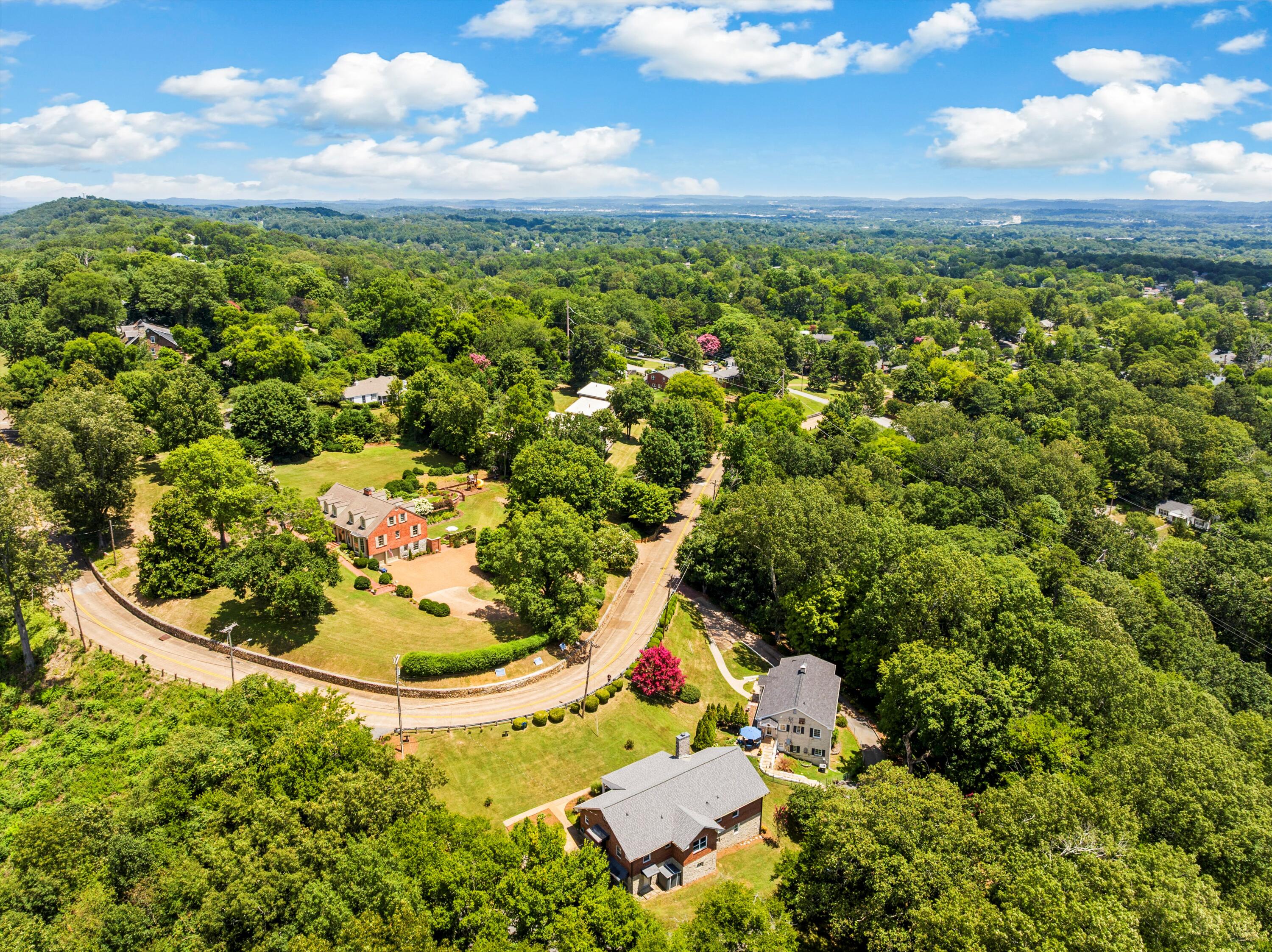 701 South Crest Road Chattanooga, TN 37404 - Photo 50 of 61 20-DJI_20250717131711_0767_D