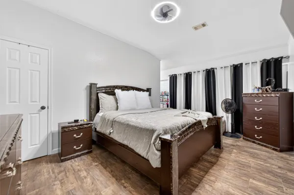 $2,250 | 14310 Royal Hill Drive, Houston, TX 77083