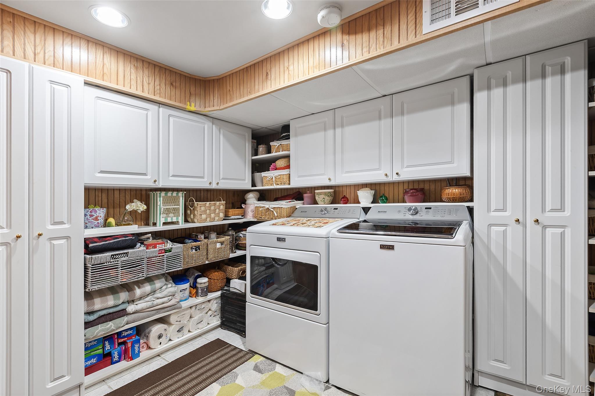 11 Brook Road Port Chester, NY 10573 - Photo 22 of 32