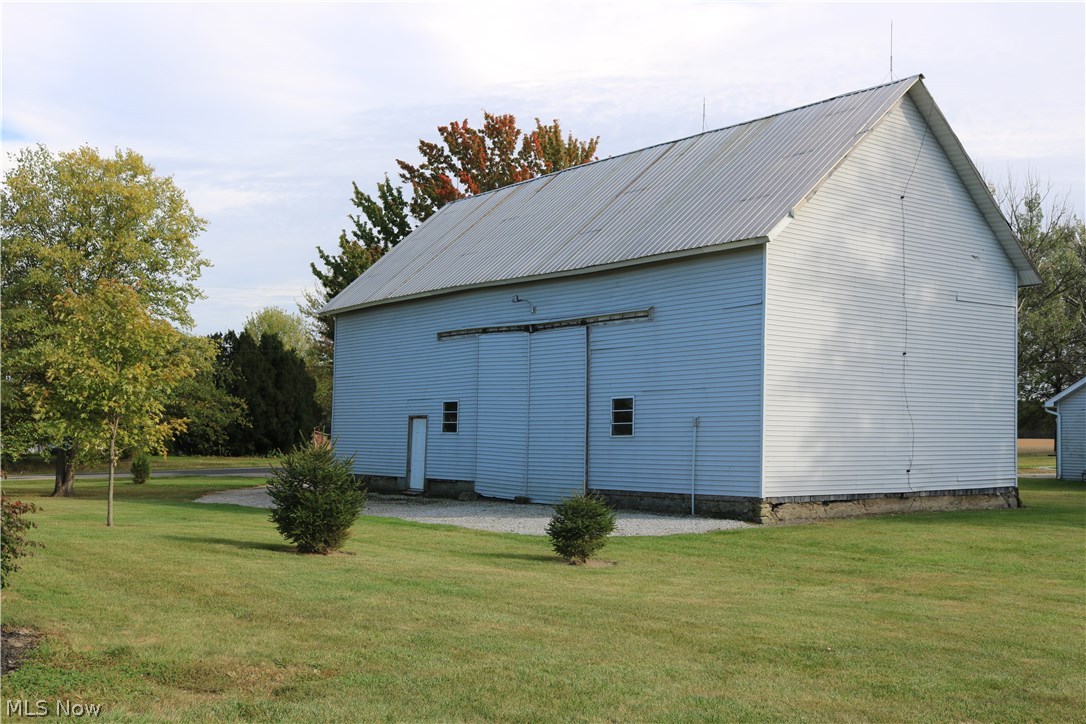 4855 Green Road Wakeman, OH 44889 - Photo 17 of 18