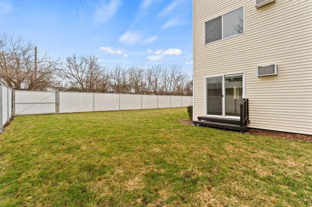 $225,000 | 222 North Hutchinson Road, Unit 105, Spokane Valley, WA 99212