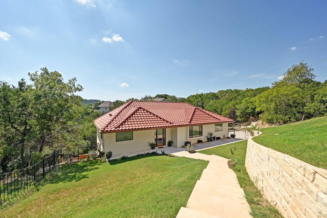 405 Barrett Lane Austin, TX 78733 - Photo 23 of 35 Guest House