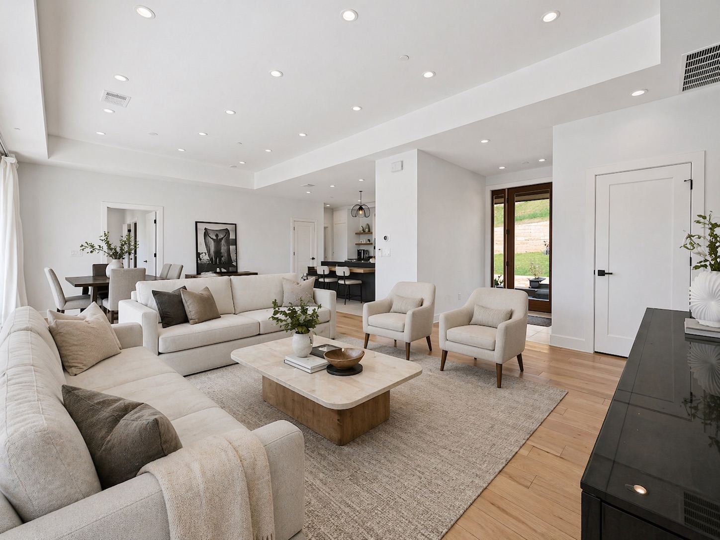 405 Barrett Lane Austin, TX 78733 - Photo 24 of 35 Guest house living (virtually staged)