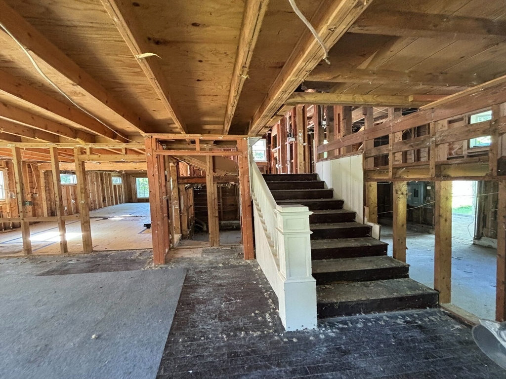 693 Orleans Road North Chatham, MA 02650 - Photo 15 of 41 a view of entryway