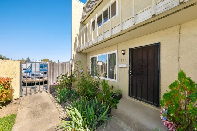 $314,900 | 736 West Lincoln Avenue, Unit 138, Woodland, CA 95695