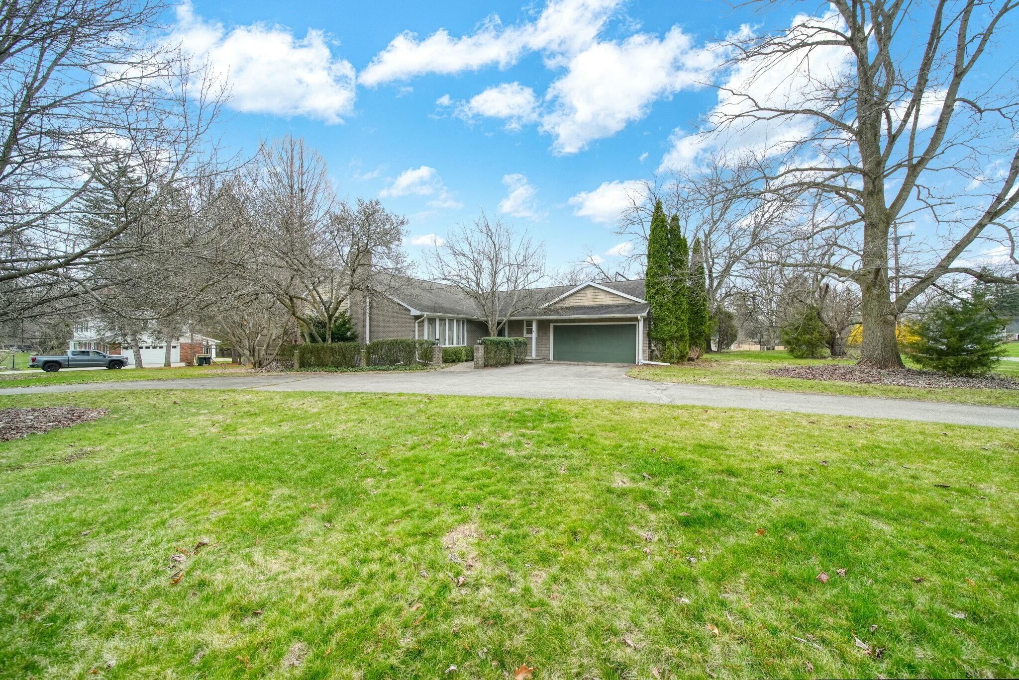 3811 Midberry Road Jackson, MI 49203 - Photo 5 of 48 tempImageOGFfBt