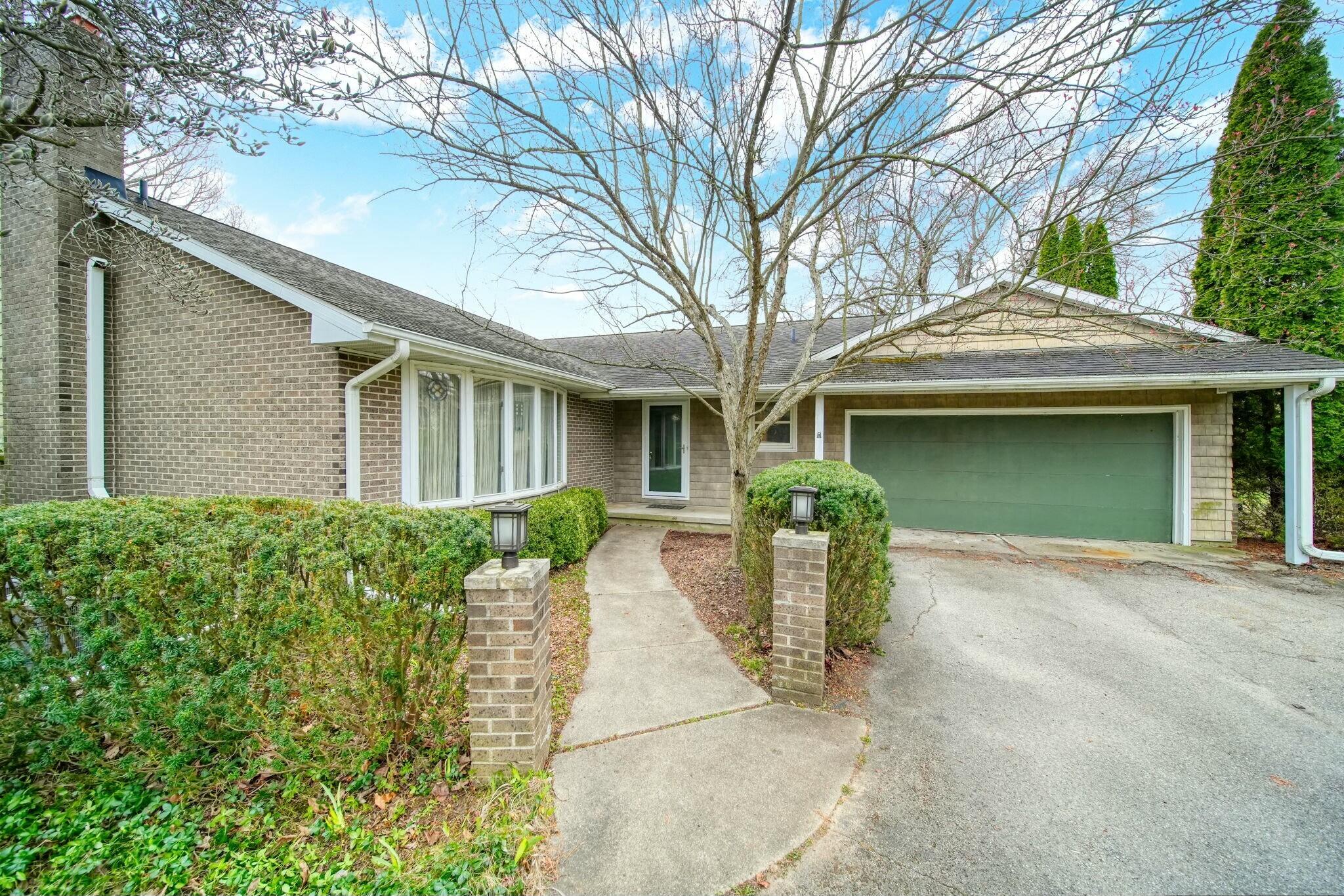 3811 Midberry Road Jackson, MI 49203 - Photo 6 of 48 tempImageDdvypf