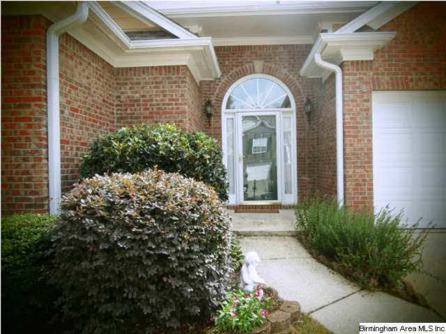 663 Clearview Road Hoover, AL 35226 - Photo 2 of 28