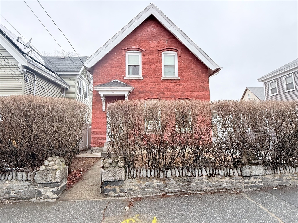 142 Abbott Street Lawrence, MA 01843 - Photo 3 of 30