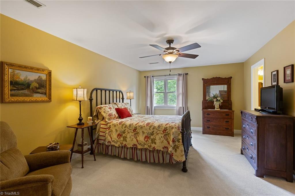 1239 Gatehouse Road High Point, NC 27262 - Photo 20 of 30 Gallery Image 20