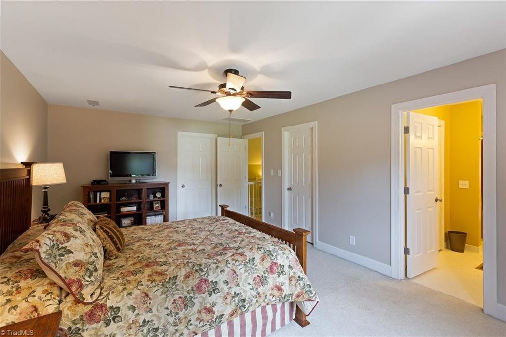 1239 Gatehouse Road High Point, NC 27262 - Photo 24 of 30 Gallery Image 24